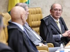 Gilmar reforça a Fachin pedido de acesso integral a celular de Vorcaro