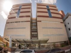 Primeira cirurgia robótica de endometriose pelo SUS no Ceará é realizada em Fortaleza