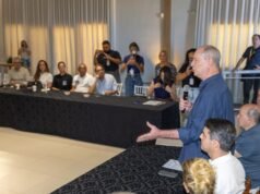 Ciro defende novas estratégias para reduzir déficit habitacional no Ceará