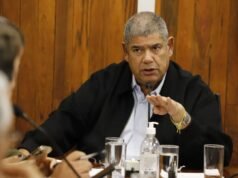Ex-vereador Milton Leite se entrega à polícia após mais de 24 horas foragido