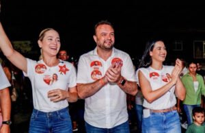 Tainah Marinho reúne lideranças e apoiadores durante ato político em Carnaubal