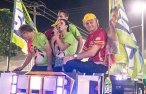 Manu Pimenta mobiliza apoiadores para atos políticos no Sertão Central e em Fortaleza na reta final da campanha