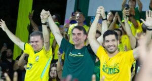 Flávio Bolsonaro fará ato de campanha em Fortaleza na próxima quarta-feira, 21