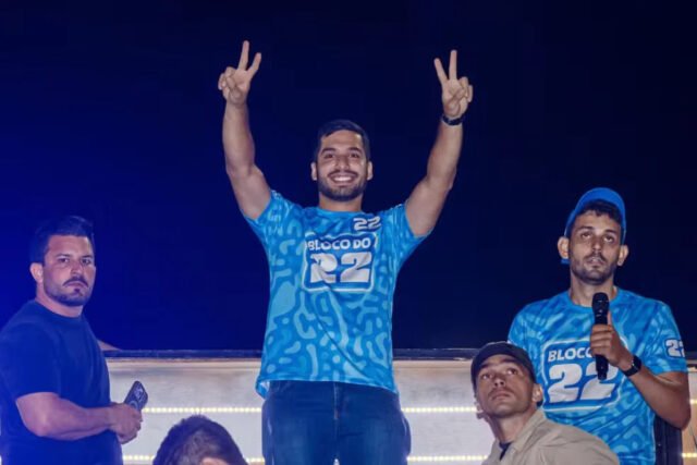 André Fernandes