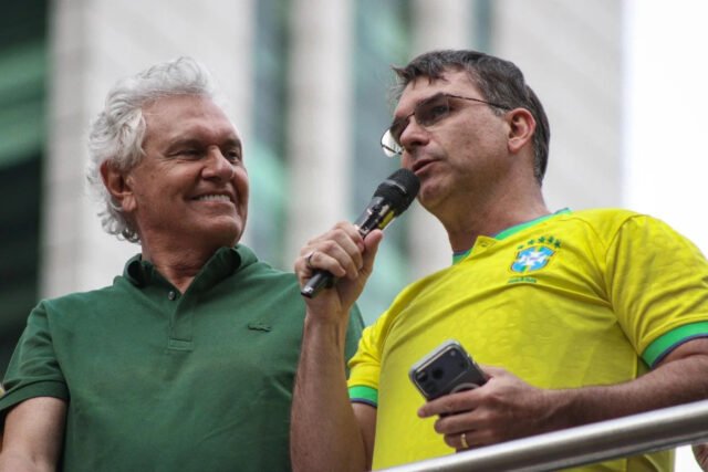 Ronaldo Caiado e Flávio Bolsonaro