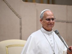 Cirurgia do Papa Leão é “foi concluída com sucesso”, diz Vaticano