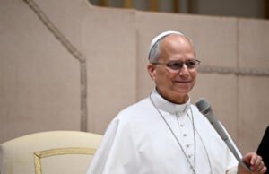 Cirurgia do Papa Leão é “foi concluída com sucesso”, diz Vaticano