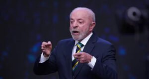 Lula apresenta pedido para abrir sigilos e condiciona medida à mesma iniciativa de Flávio Bolsonaro