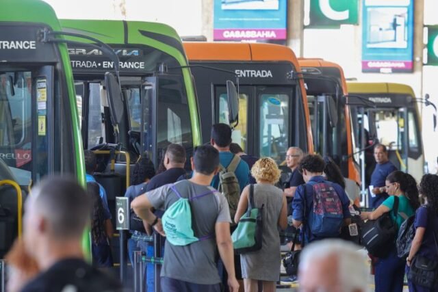 Ônibus